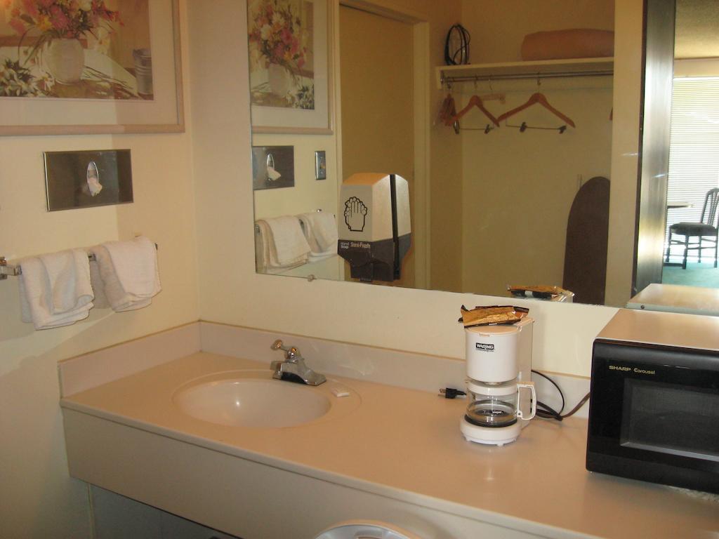 Candlelight Inn Scottsbluff Esterno foto