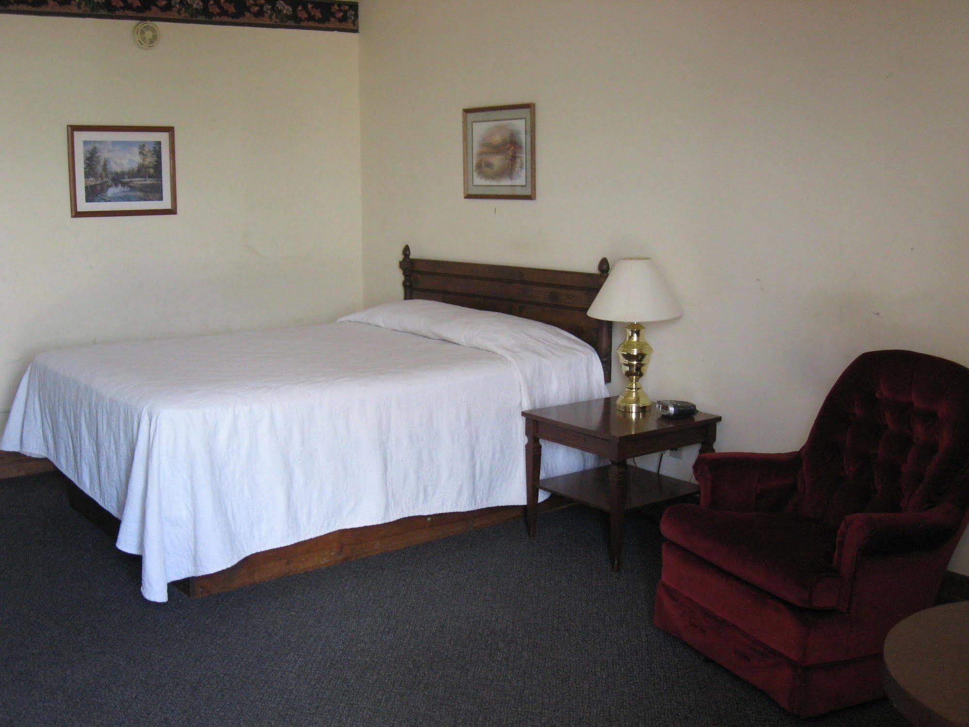 Candlelight Inn Scottsbluff Esterno foto